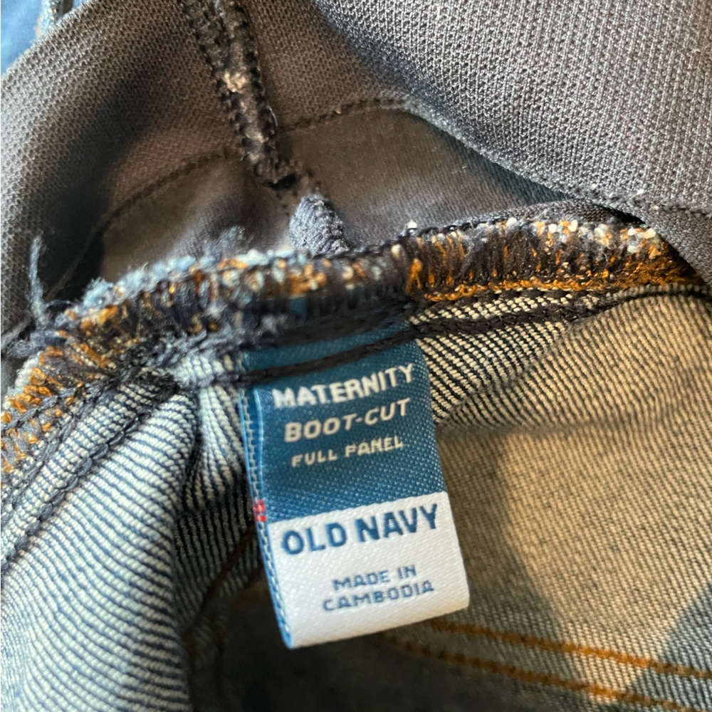 2 Pair Old Navy Full Panel Bootcut Maternity Jean… - image 4